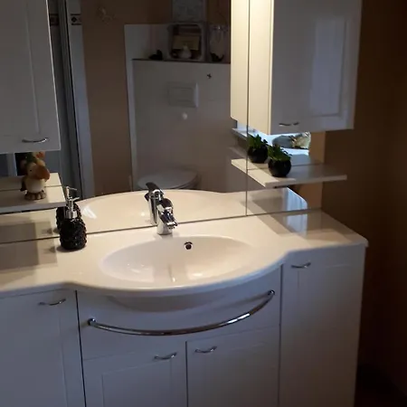 Apartment Sonnige In Laendlicher Umgebung Strubbel